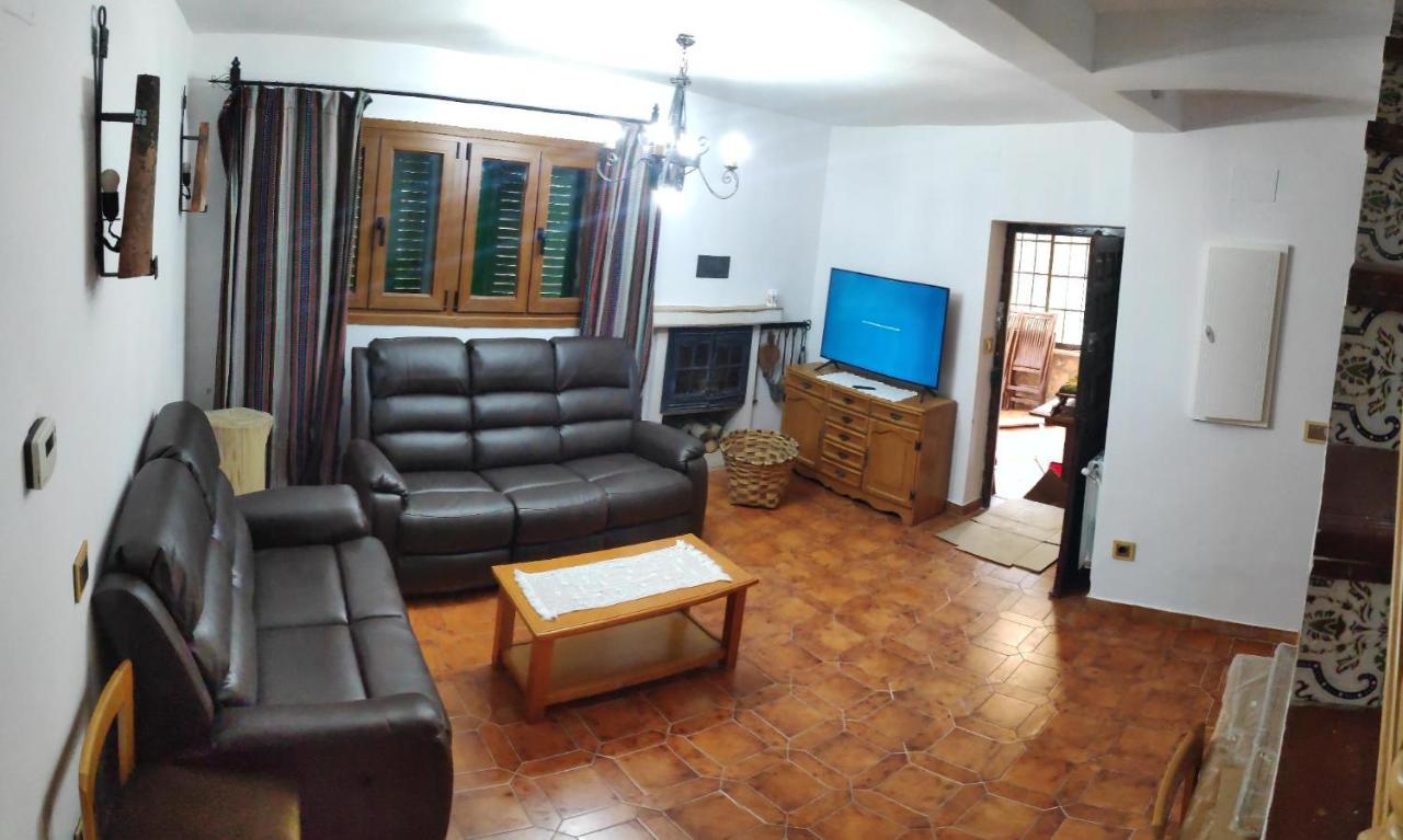 Casa Rural El Eden Del Ungria Caspueñas Εξωτερικό φωτογραφία